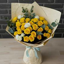 Букет цветов из:  Розы в Красногорский Республики Марий Эл