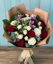 Букет цветов из:  Розы и Альстромерии в Красногорский Республики Марий Эл
