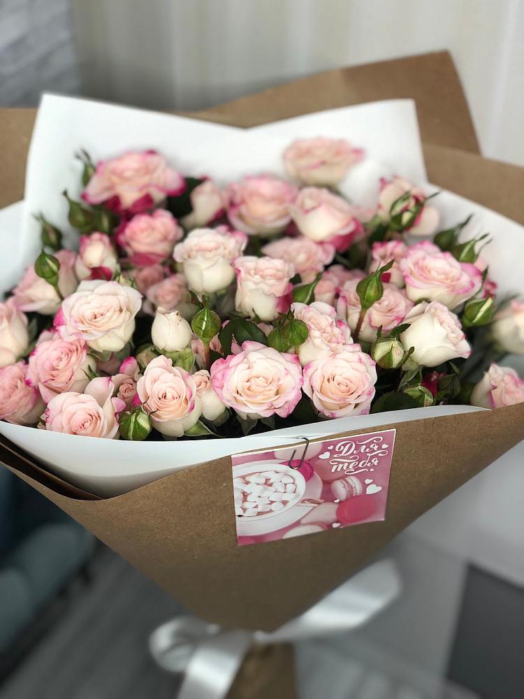 Букет цветов из: Розы в Красногорский Республики Марий Эл