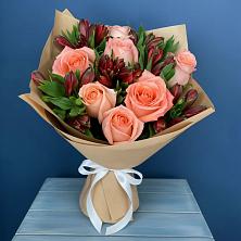 Букет цветов из:  Розы и Альстромерии в Красногорский Республики Марий Эл