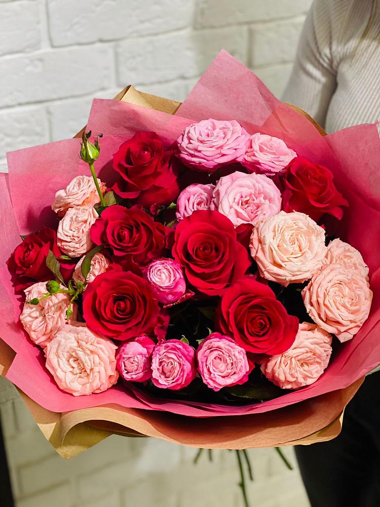 Букет цветов из: Розы в Красногорский Республики Марий Эл