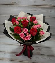 Букет цветов из:  Розы #REPLACE_PRED# Красногорский Республики Марий Эл