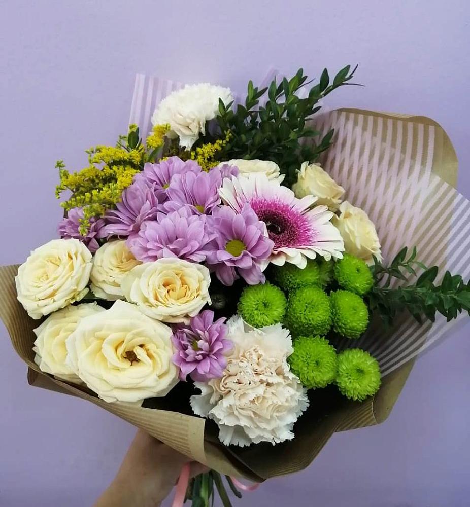 Букет цветов из: Хризантемы, Розы, Гвоздики и Герберы в Красногорский Республики Марий Эл