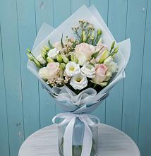 Букет цветов из:  Розы и Лизиантусы #REPLACE_PRED# Красногорский Республики Марий Эл