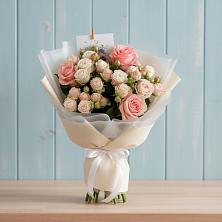Букет цветов из:  Розы в Красногорский Республики Марий Эл